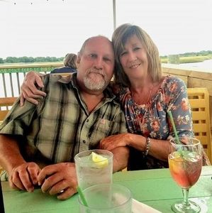 Meet your Posher, Cynthia